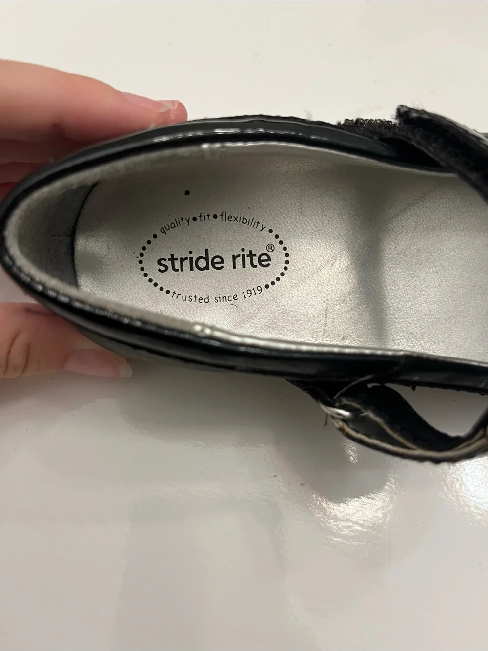 Stride Rite Black Patent Mary Jane Dress Shoes with Rosette 10M